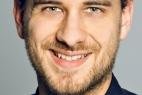 Bewerber stellt sich bei Konzert vor - 