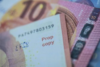 Bezahlte Chemnitzer Sex-Date mit Falschgeld? - Nach der Verabredung erkannte die 48-Jährige das Falschgeld.