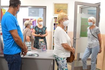 Bibliothek erlebt in Elsterberg eine Wiedergeburt - Hell und freundlich sind die neuen Räume.