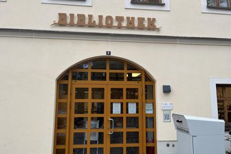 Bibliothek in Auerbach: Warum man zurzeit keine Bücher ausleihen kann - Die Bibliothek in Auerbach hat ein Computerproblem.