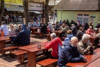 Biergärten: Keine Musik nach 22 Uhr -