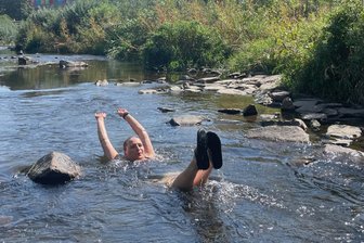 „Big Jump“ in Chemnitz: Wo zum europäischen Flussbadetag in der Stadt gebadet wird - Susanne Lohse-Knaack wünscht sich, dass am Sonntag viele Menschen in der Chemnitz baden.