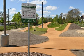 Bikepark, Klimaschutz und Kräuter - Das bringt die Woche in Mittelsachsen - Der Bikepark Penig wird am Dienstag um 17 Uhr auf dem Gelände am ehemaligen Bahnhof eröffnet.