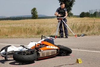 Biker bei Unfall schwer verletzt -
