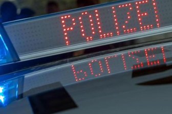 Biker stößt mit Seat zusammen - Zeugen gesucht -