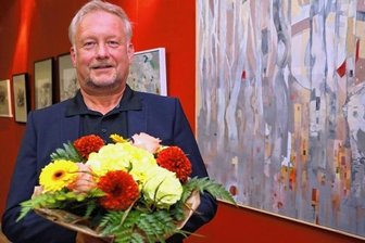 Bilder aus Wein und Schorle - Der Werdauer Kunsterziehungslehrer Uwe Feustel.