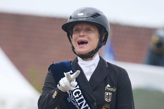 Bilder des Tages vom 07.06.2026 - Doppelte Freude für die große Dame des Reitsports: Isabell Werth gewinnt zwei Titel.