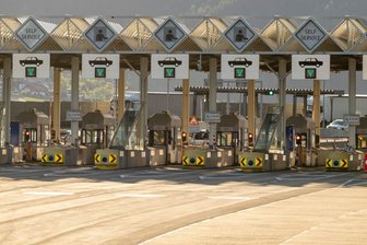 Bilder des Tages vom 30.05.2026 - Wegen einer Demonstration auf der Brennerautobahn wird ab Samstagvormittag die wichtigste Verkehrsverbindung zwischen Deutschland und Italien in beide Richtungen vollständig blockiert.