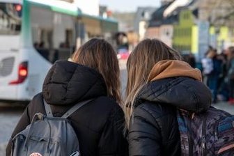Bildungsticket: Eltern fordern Zuschuss für alle Schüler - Zum Thema Schülerbeförderung sehen Elternvertreter längst nicht alle Fragen geklärt.