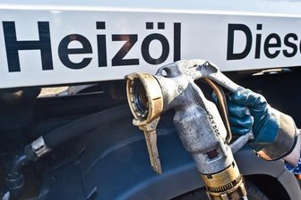 Billiges Heizöl und Benzin dämpfen Teuerung in Sachsen - 