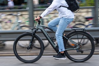 Bis zu 60 km/h schnell: Polizei zieht im Vogtland getuntes E-Bike aus dem Verkehr - Ein Mann hat sein E-Bike getunt, wurde jedoch von der Polizei erwischt (Symbolfoto).