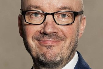 Bischof diskutiert mit Vogtländern über Religionsunterricht - Tobias Bilz - Evangelischer Landesbischof