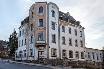 „Bismarck“ in Markneukirchen wird ab 14. Oktober abgerissen - Die ehemalige Gaststätte „Bismarck“ in Markneukirchen wird ab kommender Woche abgebrochen.