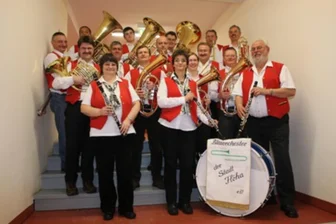 Blasmusikanten spielen im „Rosenheim“ in Flöha Weihnachtsmusik - Das Blasorchester der Stadt Flöha musiziert am Mittwoch im „Rosenheim“