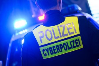Blaulichttag am Plauener „Boxenstop“: Was die Veranstalter erreichen wollen - Wie Kriminelle sich im Netzt verhalten, dies wissen Spezialisten der Polizei.