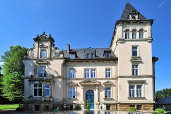 Blick hinter die blaue Tür - Am Sonntag öffnet das Schloss Lauterbach innerhalb der "Freie Presse"-Schlössertour seine Türen.