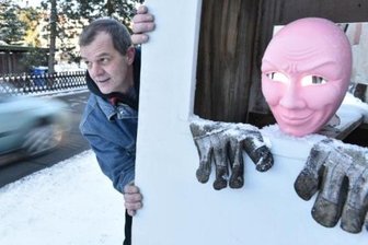 Blitzer-Attrappe in Rothenfurth zerstört -