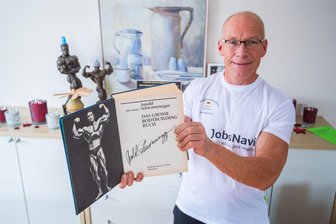 Bodybuilding-Profi und 18-Jährige wollen in Neukirchener Gemeinderat einziehen - Jens Berthold ist dreifacher „Mr. Olympia“ im Bodybuilding. Nun möchte sich der Neukirchener der Kommunalpolitik zuwenden.