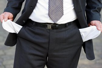 Bösenbrunn: Bürgern drohen finanzielle Einschnitte - Leere Taschen in Bösenbrunn: Die finanzielle Situation der Gemeinde ist schlecht. Doch die Ideen, die Bürger stärker zu belasten, stoßen im Gemeinderat auf Widerstand.
