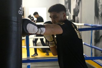 Boxen: Großes Zwickauer Jubiläum steigt in der Sporthalle Crossen - Rezan Boral vom KSSV Zwickau gehört am Samstag zu den Hoffnungsträgern beim 30. Turnier um die Pokale der Stadt Zwickau. Das findet diesmal in Crossen statt.