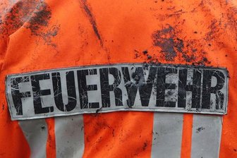 Brand durch Zigarettenkippe: Zwei Jugendliche in Oberlungwitz verletzt -