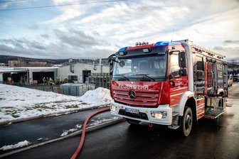 Brand im Gewerbegebiet in Alberoda: Feuerwehr rückt an - An der Wachbergstraße kam es zum Brand.