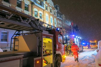 Brand in Aue - Mutter und zwei Kinder im Krankenhaus - 