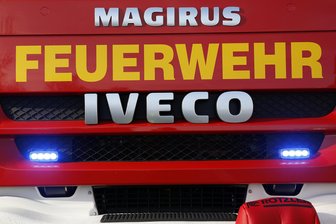 Brand in Oberschaar bei Halsbrücke: Feuerwehr im Einsatz - Einen Brand hat es am Montag gegen 10 Uhr in Oberschaar, einem Ortsteil der Gemeinde Halsbrücke, gegeben.