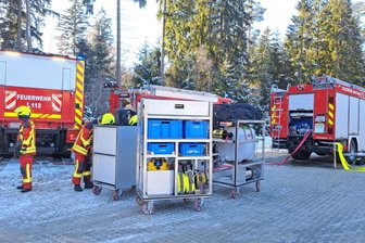 Brand mit sieben Vermissten: Feuerwehren im Vogtland üben Katastrophen-Szenario - 