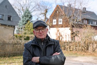 Brandserie in Dorf bei Glauchau: Einwohner gehen nachts selbst auf Streife - Ortsvorsteher Matthias Holzmüller: „Die Leute haben Angst um ihr Hab und Gut.“