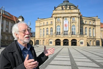 Braucht das Opernhaus Chemnitz nach über 30 Jahren mehr als eine Auffrischung? - Jochen Krüger war maßgeblich am 1992 abgeschlossenen Umbau der Oper beteiligt.