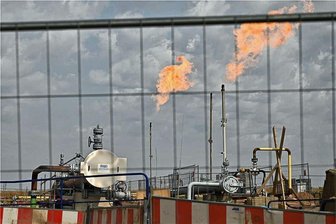 Brennende Fackeln bei Rochlitz: Es gab mehrere Notrufe - Bei den Bauarbeiten an der Ferngasleitung neben der B 175 bei Spernsdorf wurde jetzt Gas abgefackelt.
