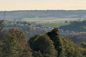 Brennendes Auto auf A 4 zwischen Berbersdorf und Hainichen: Das war die Ursache - Die Polizei war auf der A 4 wegen eines brennenden Autos im Einsatz.