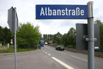 Brücke auf der Lungwitztalstraße in Glauchau muss repariert werden - Die Brücke zwischen Albanstraße und Zum Vierseithof muss gesichert werden.
