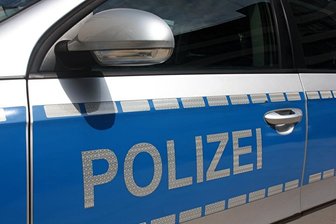 Brummi kracht auf Gips-Laster -