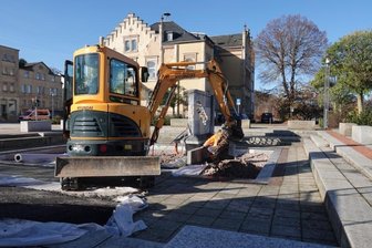 Brunnen wird zu Blumenbeet -