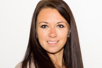 Brunnenbergklinik in Bad Elster hat neue kaufmännische Direktorin - Anna Friedel ist die neue kaufmännische Direktorin der Brunnenbergklinik.