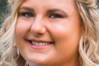 Brunnenmädchen behält sein Amt - Das 2020 gekürte Bad Schlemaer Brunnenmädchen Sarah Vogel.