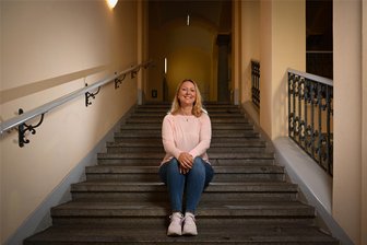 Brustkrebs mit 37 – Kein Einzelschicksal - Ihr Arbeitsort – das Diakonissenkrankenhaus Dresden – ist ein besonderer Ort, sagt Claudia Dietrich heute. Nicht nur wegen der schönen Architektur, sondern auch wegen der Menschlichkeit und der Unterstützung, die sie während ihrer langen Krankheit erfahren hat.
