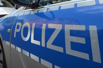 Brutaler Zigarettenraub: 28-Jährige in Aue überfallen -
