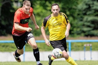 BSC ärgert den Tabellendritten - Erneut ein Aktivposten: Meik Mehner (r.). Der Mittelfeldspieler des BSC ging weite Wege und verlor kaum einen Zweikampf.