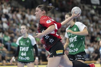 BSV Sachsen Zwickau bekommt zum Saisonauftakt viele Hausaufgaben mit auf den Weg - Für Lea-Sophie Walkowiak und die Bundesliga-Handballerinnen des BSV Sachsen Zwickau war am Samstag in Oldenburg nichts zu holen.