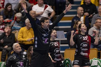 BSV Sachsen Zwickau bindet Erfolgscoach Norman Rentsch bis mindestens 2029 - Die emotionale und gestenreiche Art von Trainer Norman Rentsch bleibt dem BSV Sachsen Zwickau bis mindestens 2029 erhalten.