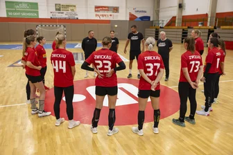 BSV Sachsen Zwickau: Klärt sich die Abstiegsfrage schon vor dem ersten Bundesliga-Spieltag? - Am Montag begann die zweite Vorbereitungsphase der Bundesliga-Handballerinnen des BSV Sachsen Zwickau auf die neue Saison. Noch vor deren Auftakt steht ein großes Fragezeichen hinter der Zukunft von Meister HB Ludwigsburg.