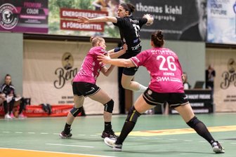 BSV Sachsen Zwickau verliert nach Vier-Tore-Lauf zu schnell den Faden - Auch die sieben Tore von Ema Hrvatin (Mitte) konnten die knappe Niederlage des BSV Sachsen Zwickau am Samstag nicht verhindern.