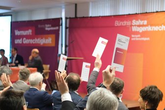 BSW gründet neuen Kreisverband im Erzgebirge - Das BSW, hier beim Landesparteitag, hat einen Kreisverband gegründet.