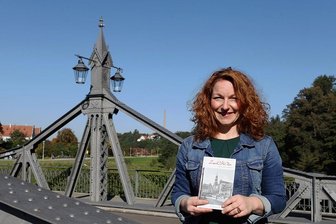 Buch macht Appetit auf Zwigge - Claudia Drescher hat ein Buch über Zwickau geschrieben und hat dafür an viele Türen geklopft, um mit vielen Menschen zu plaudern.
