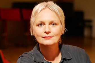 Buch von Ellen Schaller zu den Wünschen der Chemnitzer: Von der Blühwiese bis zum LSD-Trip - Ellen Schaller - Kabarettistin