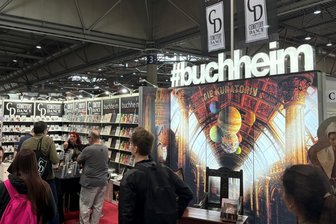 Buchmesse in Leipzig ist eröffnet: Der Kampf um die Zerstreuung! - Der Fantasy-Verlag Buchheim in Halle 3: Auf der Suche nach dieser Welt – und vielen neuen.