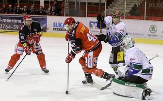 Budget und Zuschauer: So planen die Eispiraten Crimmitschau die Saison 2021/22 - Die Eispiraten Crimmitschau haben am Freitag die Lizenz für den Start in der Deutschen Eishockeyliga 2 erhalten. 